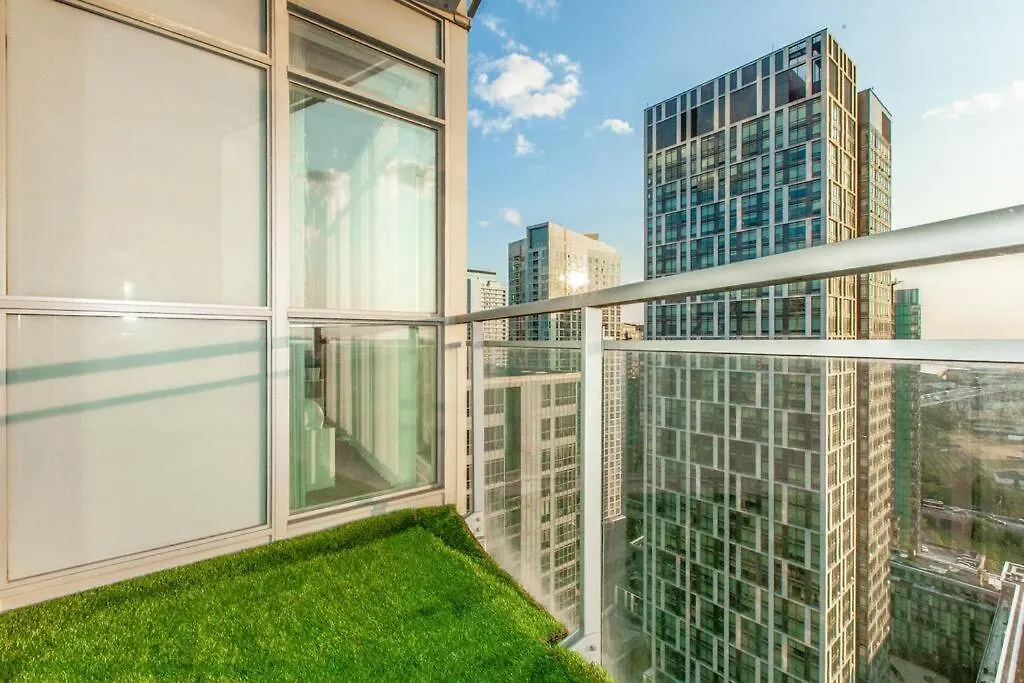 Skyhigh Haven Led-Lit Downtown Condo Retreat Toronto